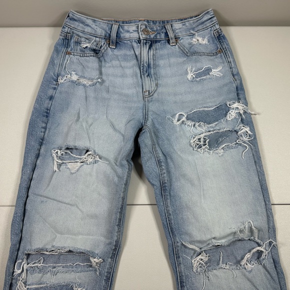 American Eagle Outfitters Distressed Denim Mom Straight Jean - Picture 3 of 9